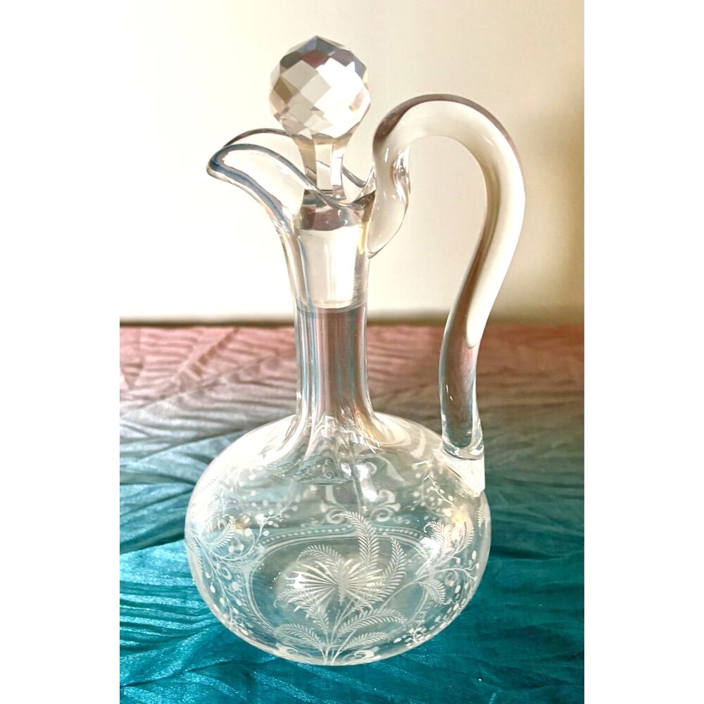 VTG Etched Glass Decanter Bottle Crystal Stopper Floral Elegant Cruet Victorian